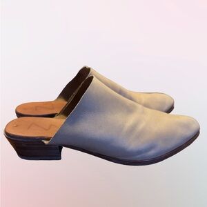 Elizabeth Suzann Sevilla Smith Liz boho style  Mule in Fawn EU39 US8-8.5